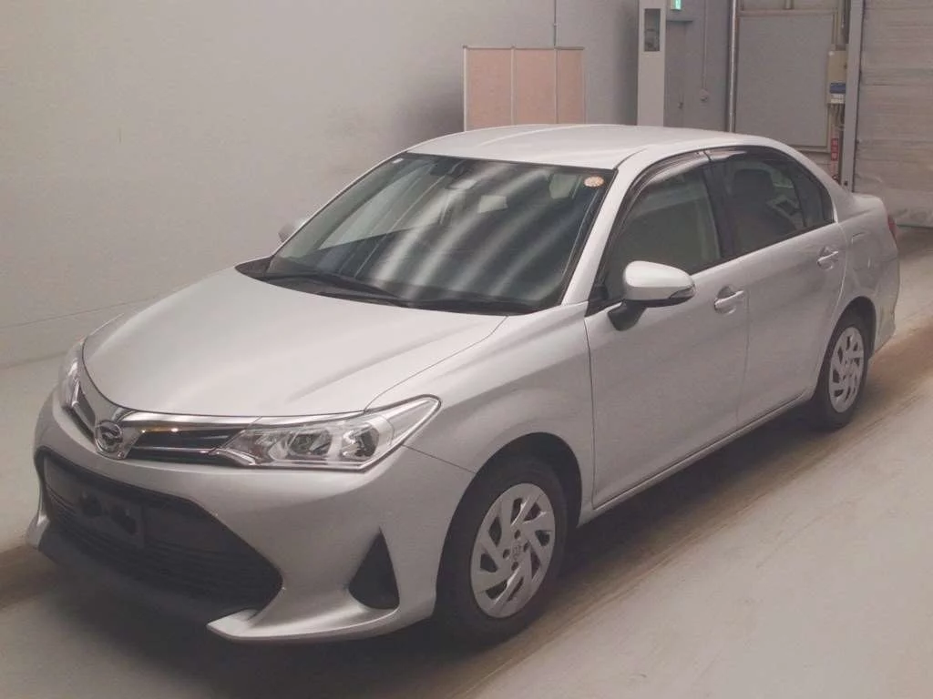 Toyota Corolla Axio NRE161 2020